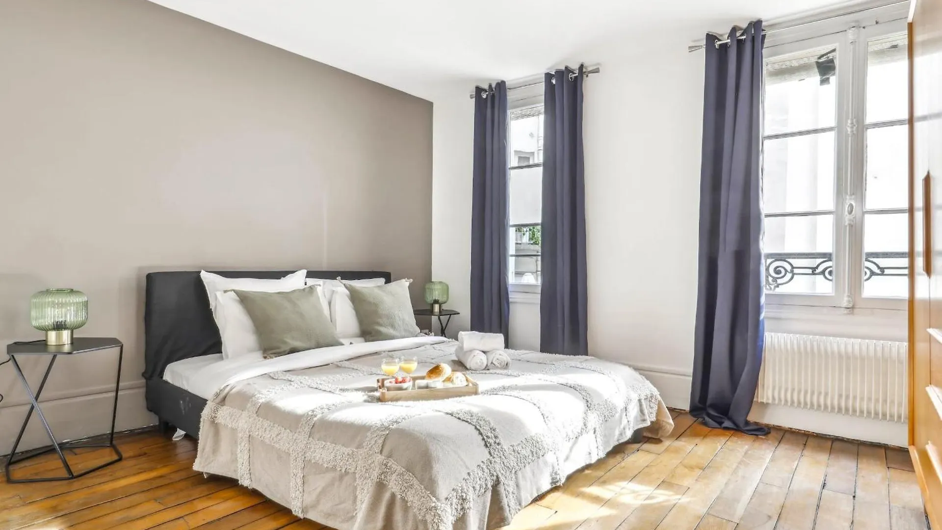 Le Marais & Place De La Republique - 2Br - Cityapartmentstay Paris France